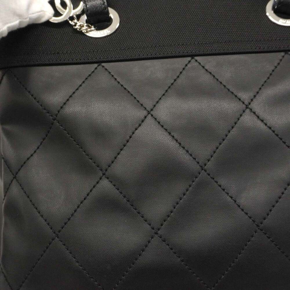 CHANEL Black Leather Tote Bag - Picture 8 of 10